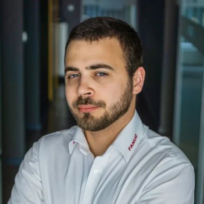 Adam Mrozinski kopia